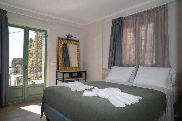 Saint George Hotel Parga Exterior photo